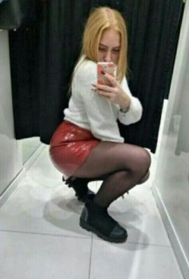 Молодая шлюшка Кристина — анкета девушки