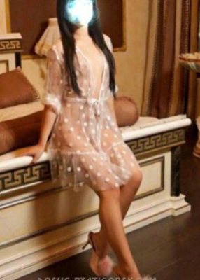 Развратная шлюха Алина