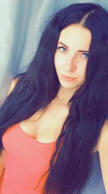 Диана —  девушка на ночь для щедрого мужчины